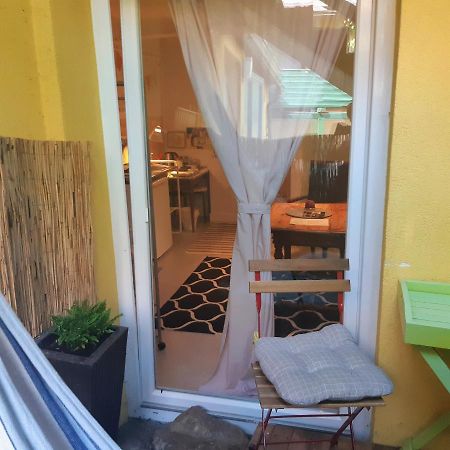 Fassbinder Klause Mit Mini-Terrasse Apartment Санкт Файт ан дер Глан Екстериор снимка