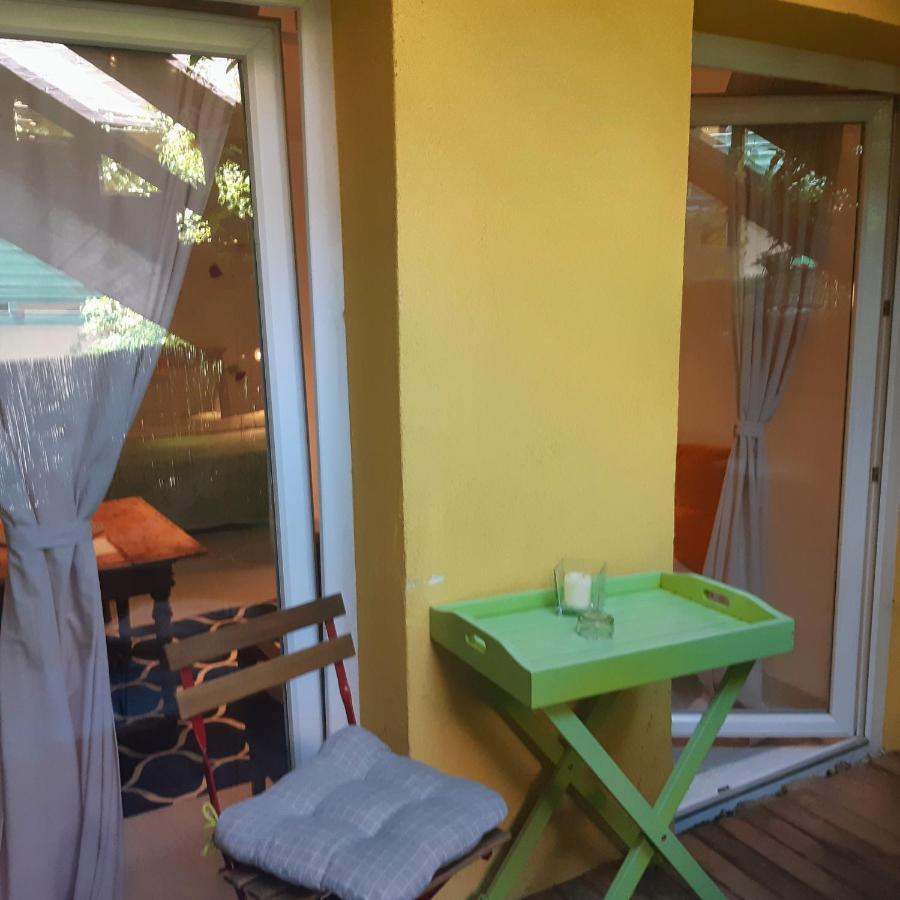 Fassbinder Klause Mit Mini-Terrasse Apartment Санкт Файт ан дер Глан Екстериор снимка